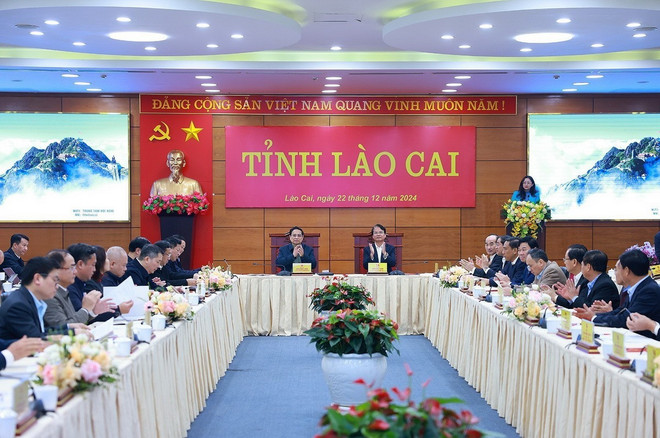 pham-minh-chinh-lao-cai-3.jpg