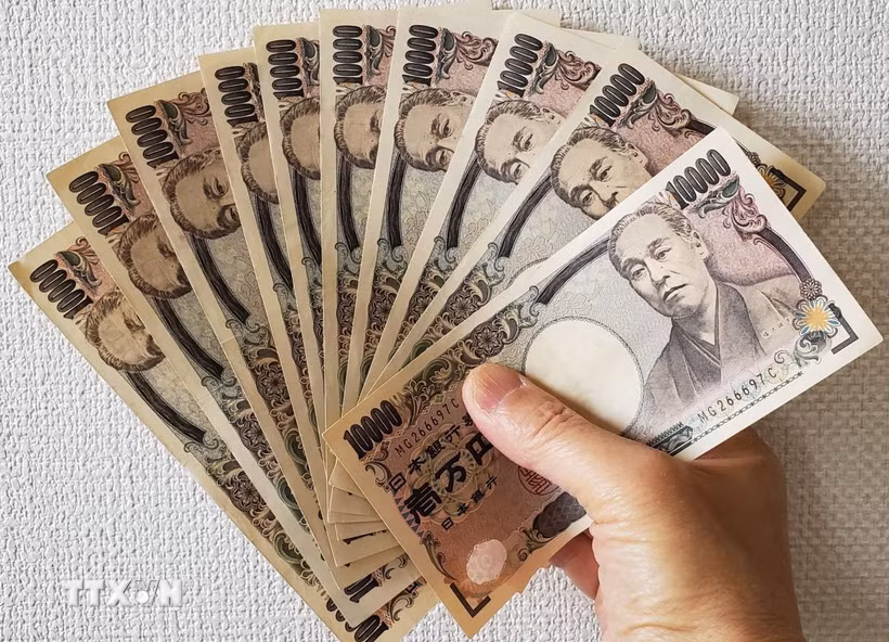 Giá đồng yen Nhật xuống mức thấp nhất trong 40 năm. (Ảnh: Kyodo/TTXVN)