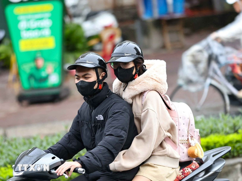 Hà Nội nhiệt độ thấp nhất 16-18 độ C, nhiệt độ cao nhất 22-24 độ C. Có mưa vài nơi. (Ảnh: Thanh Tùng/TTXVN)