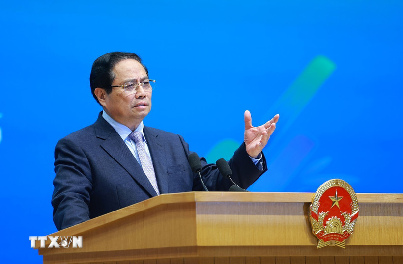 Thủ tướng: Thanh niên phát huy 6 "tiên phong" để đóng góp, cống hiến phát triển đất nước Thủ tướng Phạm Minh Chính phát biểu tại buổi gặp mặt Gương mặt trẻ Việt Nam tiêu biểu, triển vọng và cán bộ Đoàn tiêu biểu. (Ảnh: Dương Giang/TTXVN)