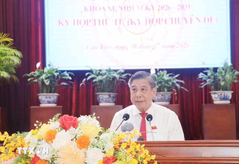 Ông Đồng Văn Thanh, Ủy viên BCH Trung ương Đảng, Phó Bí thư Thường trực Thành ủy, Chủ tịch HĐND thành phố Cần Thơ phát biểu. (Ảnh: Ngọc Thiện/TTXVN)