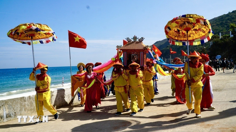 Một trong các nghi thức của Lễ hội. (Ảnh: Sỹ Thắng/TTXVN)