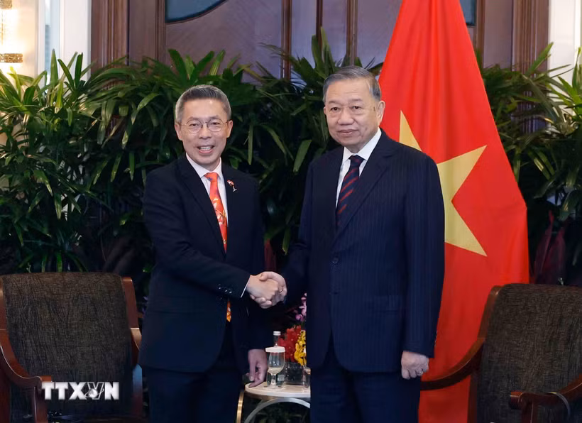 Tổng Bí thư, Chủ tịch nước Tô Lâm tiếp ông Jonathan Yap, Tổng giám đốc Tập đoàn CapitaLand. (Ảnh: Thống Nhất/TTXVN)