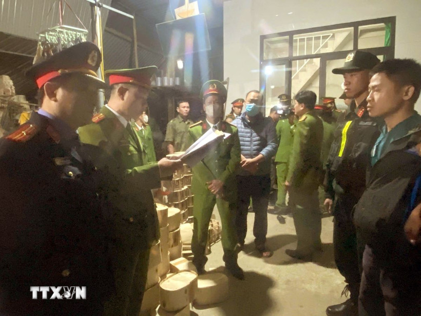 Ông Nguyễn Thế Lữ bị khởi tố, bắt tạm giam vì hành vi không trả lại gần 500 triệu đồng do người khác chuyển khoản nhầm. (Ảnh: TTXVN phát)