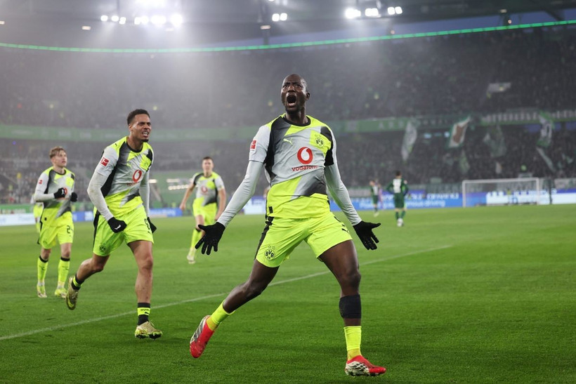 Dortmund chiến thắng để giúp Bundesliga bớt nhàm chán hơn. (Nguồn: Getty Images)