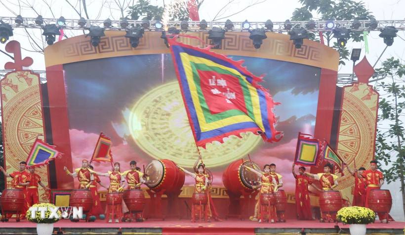 Chương trình nghệ thuật tại Lễ hội đền Đuổm. (Ảnh: Vũ Hoàng Giang/TTXVN)