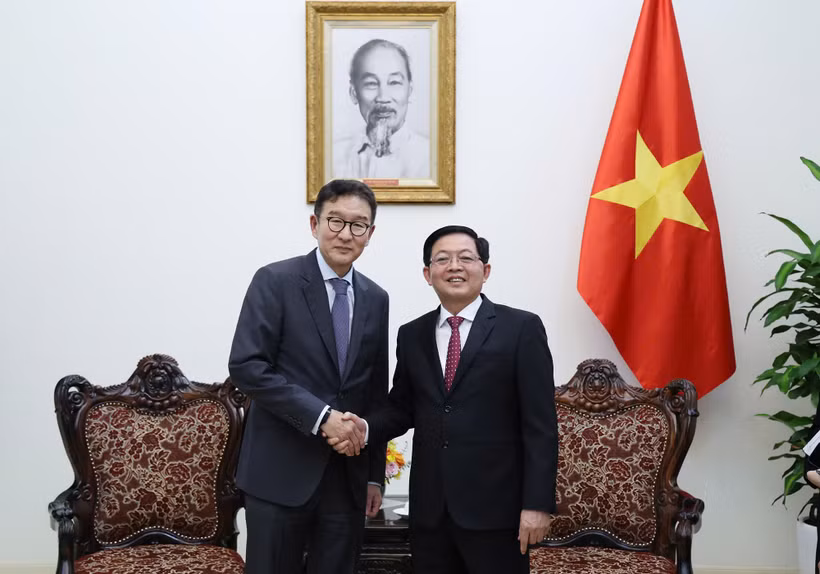 Phó Thủ tướng Hồ Quốc Dũng tiếp lãnh đạo Tập đoàn Năng lượng GS (Hàn Quốc). (Nguồn: Báo Chính phủ)