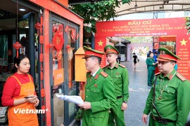 Chủ động triển khai nhiều phương án bảo đảm an ninh an ninh, an toàn trong ngày bầu cử. (Ảnh: Vietnam+)