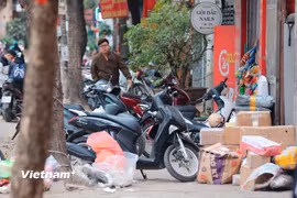 Vỉa hè ở Hà Nội ra sao sau gần 1 tháng 'ra quân' lập lại trật tự đô thị?