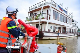 Hà Nội chủ động triển khai các biện pháp phòng chống bão số 3 trên tuyến sông Hồng