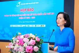Phó Chủ tịch Hội Liên hiệp Phụ nữ Việt Nam bà Nguyễn Thị Minh Hương thông tin tại buổi Họp báo. (Ảnh: Hoài Nam/Vietnam+)
