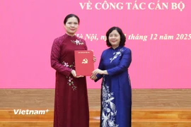 Bộ Chính trị phân công đồng chí Hà Thị Nga, Ủy viên Trung ương Đảng, Ủy viên Ban Thường vụ Đảng ủy Mặt trận Tổ quốc, các đoàn thể Trung ương, Phó Chủ tịch Ủy ban Trung ương Mặt trận Tổ quốc Việt Nam giữ chức Phó Bí thư Thường trực Đảng ủy Mặt trận Tổ quốc, các đoàn thể Trung ương. (Ảnh: PV/Vietnam+)