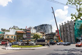 Không gian mới tại phố đi bộ Hồ Gươm sau khi tòa "Hàm cá mập" được tháo dỡ 