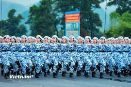 Hơn 16.000 chiến sỹ lực lượng vũ trang tổng hợp luyện diễu binh, diễu hành 