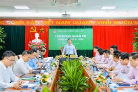 Thống đốc Phạm Đức Ấn phát biểu khai mạc Phiên họp thường kỳ quý 3/2026 của trị Ngân hàng Chính sách xã hội được tổ chức ngày 21/10. (Ảnh: Vietnam+)