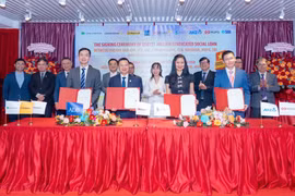 Standard Chartered huy động thành công khoản vay hợp vốn xã hội 721 triệu USD cho HDBank. (Ảnh: Vietnam+)