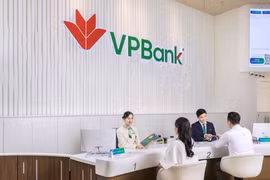 VPBank phát hành hơn 2 tỷ cổ phiếu cho cổ đông, tăng vốn điều lệ 100.000 tỷ đồng. (Ảnh: Vietnam+)