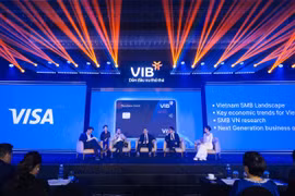 Visa, VIB và VNPAY giới thiệu giải pháp tài chính và số hóa cho doanh nghiệp. (Ảnh: Vietnam+)