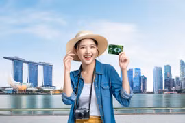  "Vi vu châu Á - Không phí ngoại tệ" cùng thẻ Techcombank. (Ảnh: Vietnam+)
