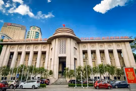 Ngân hàng Nhà nước yêu cầu kiểm tra việc giảm mặt bằng lãi suất. (Ảnh: Vietnam+)