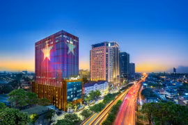 LPBank thay đổi nhiều nhân sự cấp cao trước Đại hội cổ đông bất thường. (Ảnh: Vietnam+)