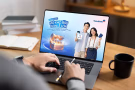 VietinBank triển khai ưu đãi chương trình gửi tiết kiệm chào mừng kỳ nghỉ lễ. (Ảnh: Vietnam+)