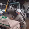 Thúc đẩy doanh nghiệp thay đổi cách tiếp cận với chất thải sau tiêu dùng. (Ảnh: HV/Vietnam+)