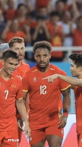 Tuyển Việt Nam tự tin hướng đến trận lượt đi chung kết ASEAN Cup 2026. (Ảnh: Minh Quyết/TTXVN)