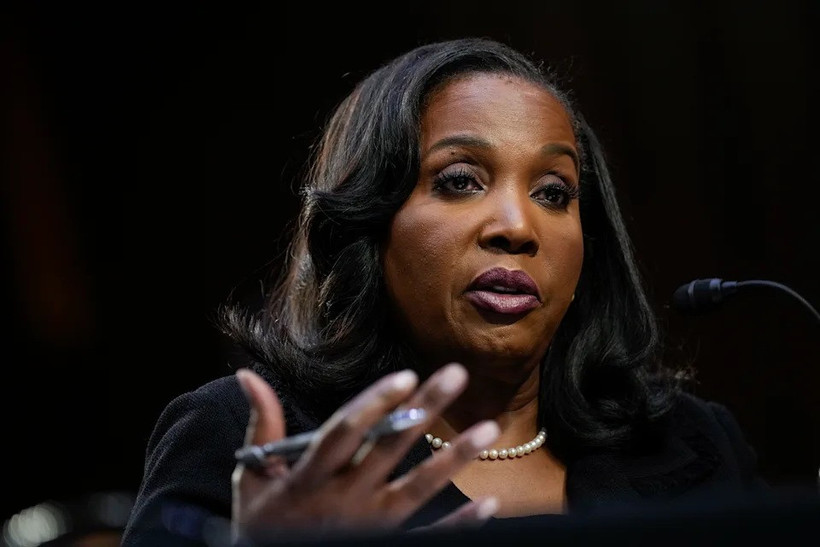 Thống đốc Cục Dự trữ Liên bang (Fed) Lisa Cook. (Nguồn: Bloomberg)