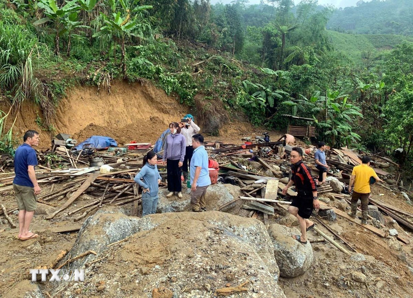 Hiện trường lũ quét, sạt lở đất đá tại xã Yến Dương (huyện Ba Bể, tỉnh Bắc Kạn). (Ảnh: Vũ Hoàng Giang/TTXVN)