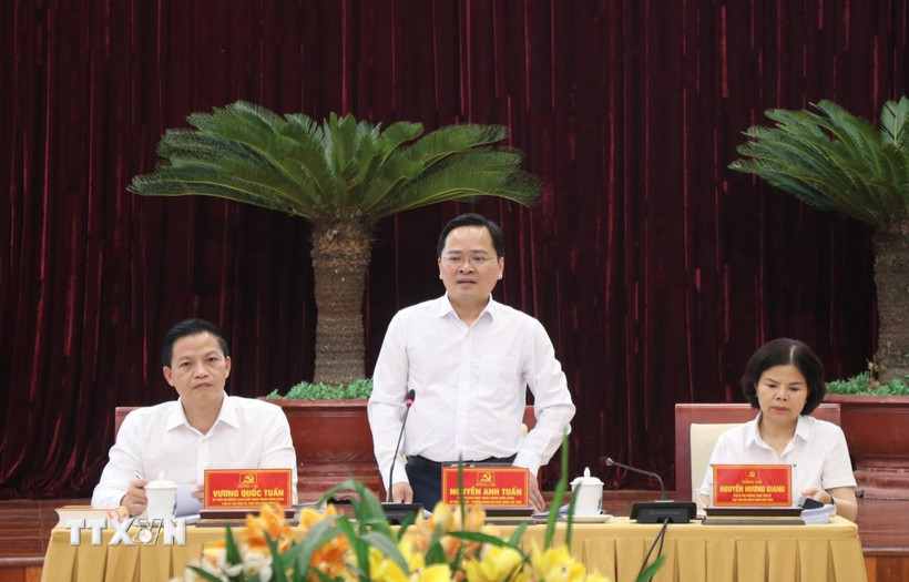 Bí thư Tỉnh Bắc Ninh Nguyễn Anh Tuấn phát biểu tại hội nghị. (Ảnh: Thanh Thương/TTXVN)