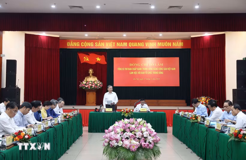 Tổng Bí Thư Tô Lâm phát biểu tại buổi làm việc với Ban Tổ chức Trung ương. (Ảnh: Thống Nhất/TTXVN)