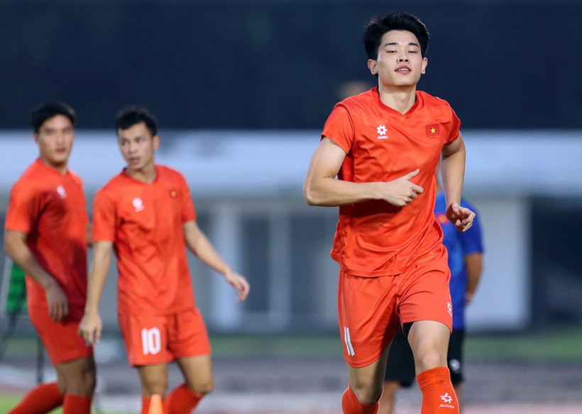 Đình Bắc và đồng đội sẵn sàng cho trận chung kết. (Nguồn: VFF)