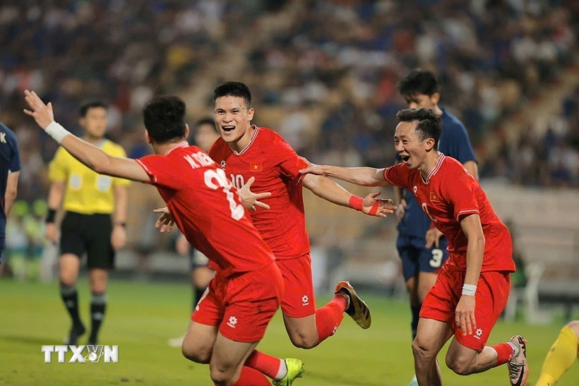 Đội tuyển Việt Nam sẽ gặp Lào ở trận ra quân vòng loại Asian Cup 2027. (Ảnh: Minh Quyết/TTXVN)