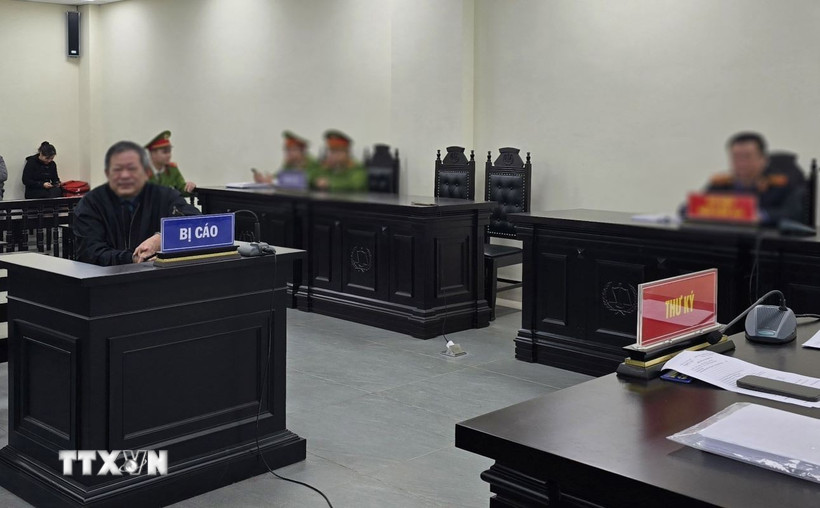 Bị cáo Trần Đình Triển tại phiên xét xử sơ thẩm. (Ảnh: Kim Anh/TTXVN)