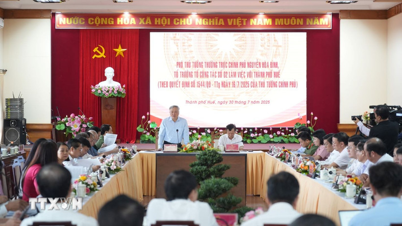 Toàn cảnh buổi làm việc. (Ảnh: Nguyên Lý/TTXVN)