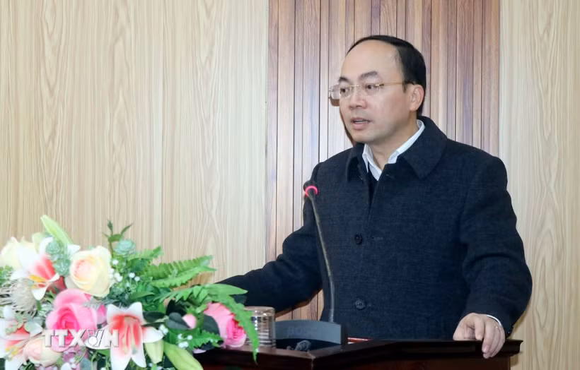 Chủ tịch Ủy ban Nhân dân tỉnh Bắc Kạn Nguyễn Đăng Bình vừa ký ban hành văn bản số 1560/UBND-TH về triển khai thực hiện thông báo số 1854-TB/TU ngày 3/3/2025 của Thường trực Tỉnh ủy. (Ảnh: