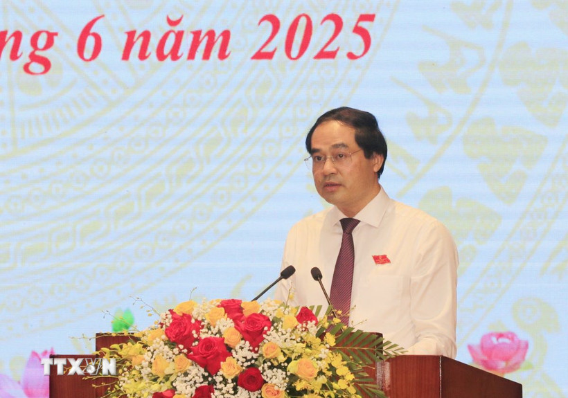 Bí thư Tỉnh ủy, Chủ tịch Hội đồng Nhân dân tỉnh Lào Cai Trịnh Xuân Trường phát biểu bế mạc. (Ảnh: Tiến Khánh/TTXVN)