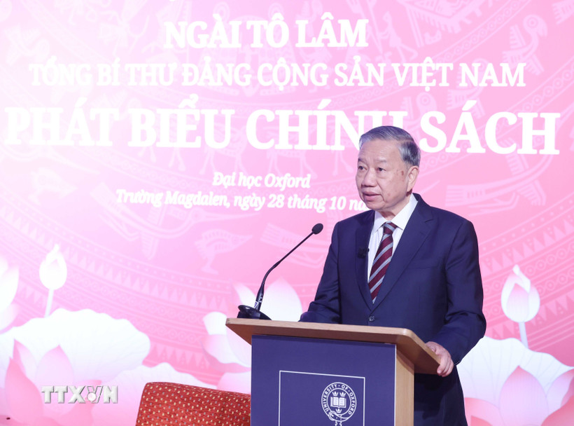 Tổng Bí thư Tô Lâm phát biểu chính sách tại Đại học Oxford Tổng Bí thư Tô Lâm phát biểu. (Ảnh: Thống Nhất/TTXVN)