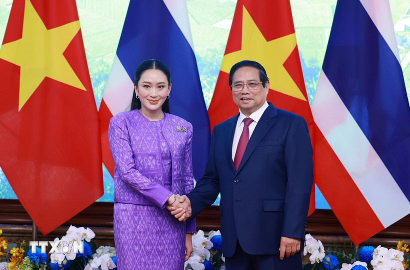 Thủ tướng Phạm Minh Chính và Thủ tướng Thái Lan Paetongtarn Shinawatra đồng chủ trì Kỳ họp lần thứ tư Nội các chung Việt Nam-Thái Lan. (Ảnh: Dương Giang-TTXVN)