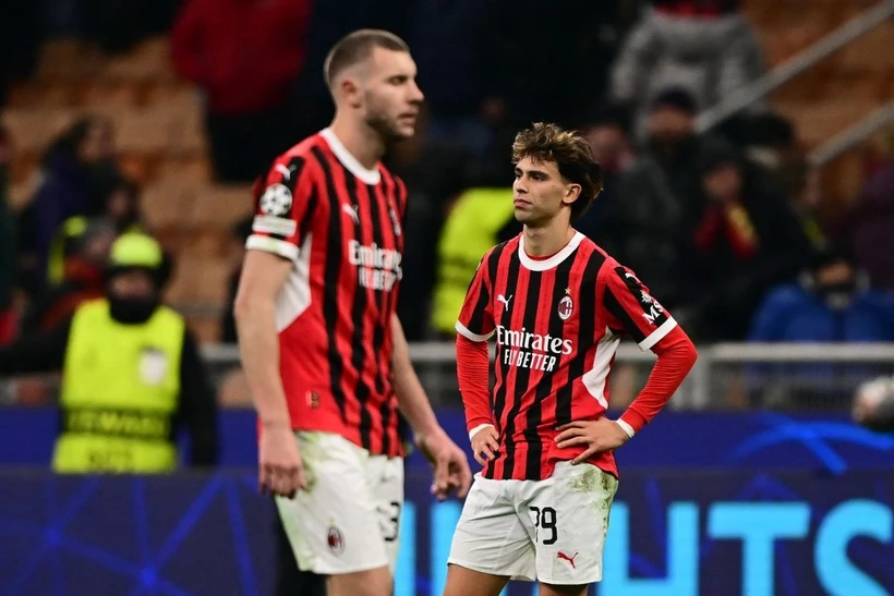 AC Milan cay đắng dừng bước ngay từ vòng play-off.