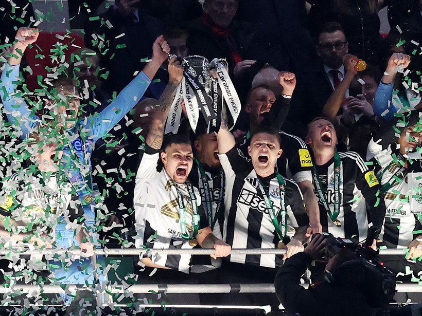 Newcastle United vô địch Cúp Liên đoàn Anh. (Nguồn: Reuters)