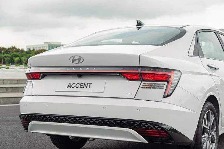 Accent tiếp tục dẫn đầu doanh số bán xe của Hyundai.