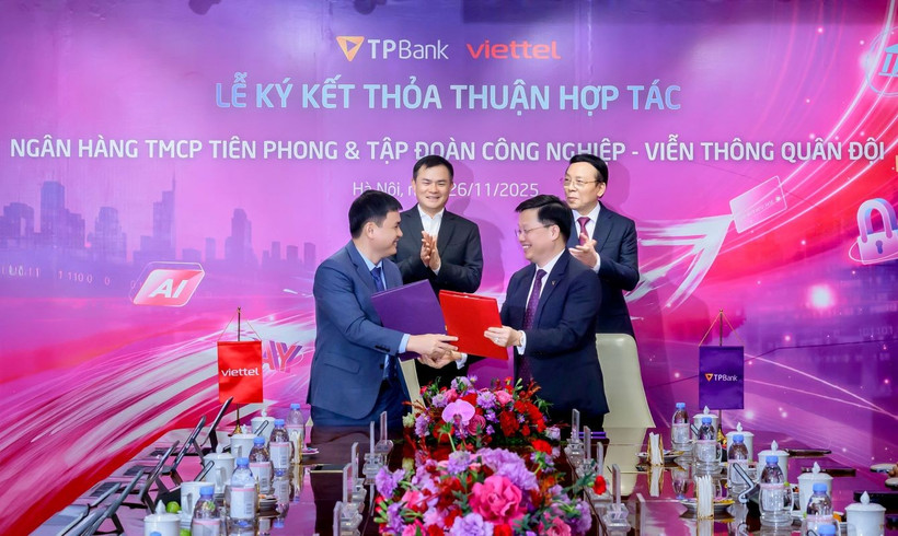 Ngân hàng TMCP Tiên Phong (TPBank) và Tập đoàn Công nghiệp-Viễn thông Quân đội (Viettel) chính thức ký kết Biên bản ghi nhớ hợp tác chiến lược.