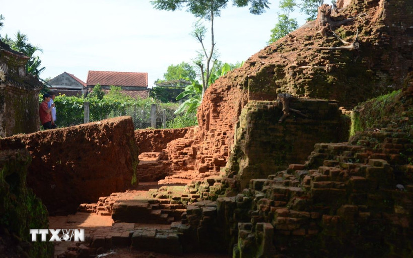 Di tích Tháp đôi Liễu Cốc, phường Kim Trà, thành phố Huế. (Ảnh: Văn Dũng/TTXVN)