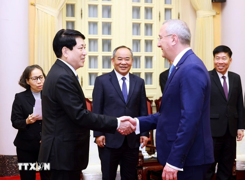 Chủ tịch nước Lương Cường tiếp ngài Vladislav Valerievich Shappha, Thống đốc tỉnh Kaluga, Liên bang Nga. (Ảnh: Lâm Khánh/TTXVN)