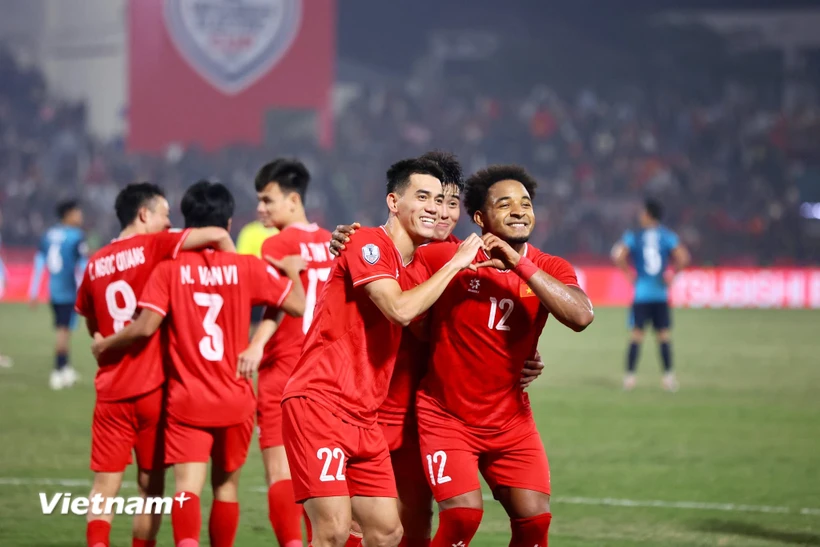 Tuyển Việt Nam sẵn sàng cho màn chạm trán Thái Lan ở chung kết AFF Cup 2024. (Ảnh: Hoài Nam/Vietnam+)