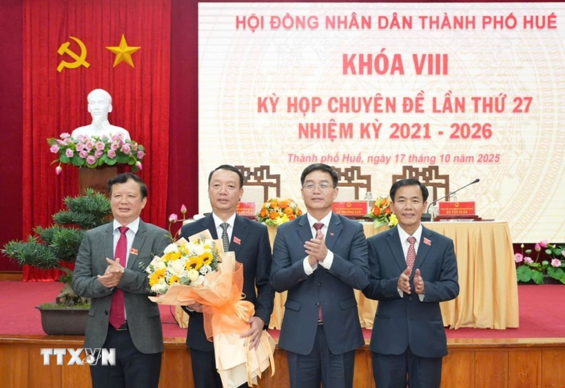 Ông Phan Thiên Định được bầu giữ chức Chủ tịch UBND thành phố Huế