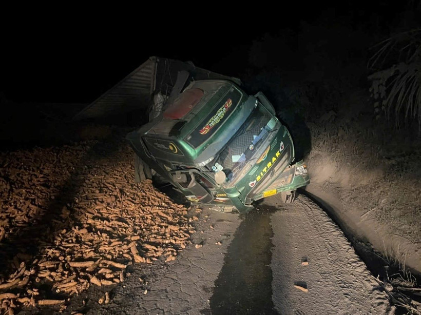 Hiện trường vụ tai nạn. (Ảnh: TTXVN phát)