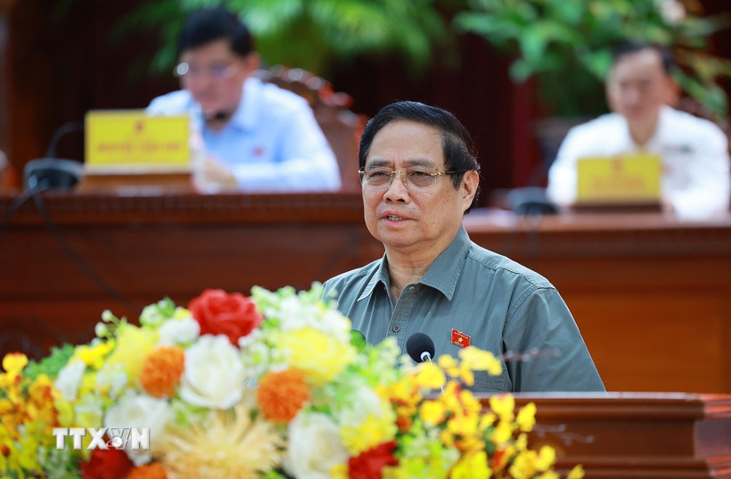 Thủ tướng Phạm Minh Chính phát biểu tại hội nghị tiếp xúc cử tri thành phố Cần Thơ trước Kỳ họp thứ 10, Quốc hội khóa XV. (Ảnh: Dương Giang/TTXVN)